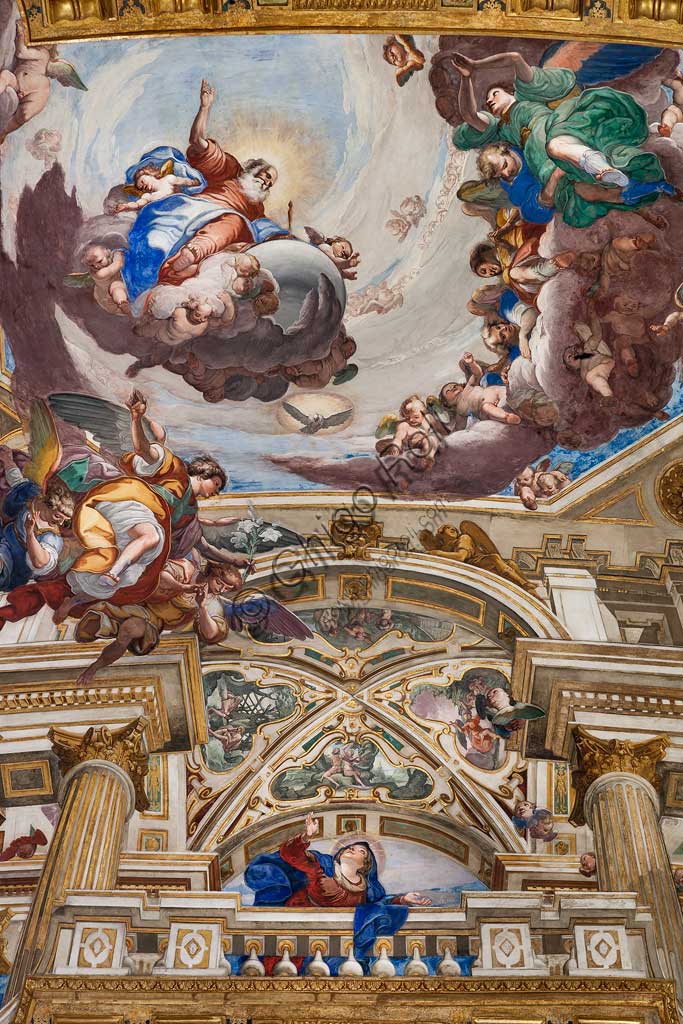 Genoa, Basilica of SS. Annunziata del Vastato, apse, the choir apse basin with illusionistic architecture, scenes of the Life of Mary the Virgin: the Annunciation. Fresco by Giulio Benso, 1637-38.