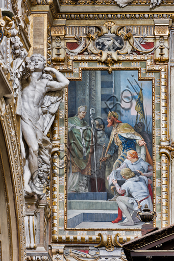 Genoa, Duomo (St. Lawrence Cathedral), inside, Cybo chapel (northern arm of the transept): "Frederick Barbarossa donates the Genoa Cathedral the silver casket for the ashes of the Baptist",  fresco by L. Pogliaghi (1910).