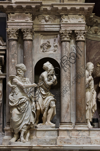 Genoa, Duomo (St. Lawrence Cathedral), inside, Cybo chapel (northern arm of the transept), Funerary Monument of Archbishop Giuliano Cybo: from the left, statues of Abraham, St. Jerome and St. Peter,  by Giangiacomo and Guglielmo Della Porta, and by Niccolò Da Corte (1533 - 1537).