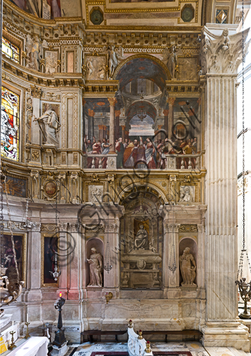 Genova, Duomo (Cattedrale di S. Lorenzo), interno, Cappella Lercari o del Santissimo Sacramento (abside settentrionale): veduta completa del fianco meridionale (destro).
