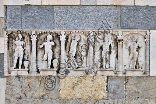 , Genoa, Duomo (St. Lawrence Cathedral), the North side, the tower:  front of Roman sarcophagus with “Seasons and Dionysus” (240 - 250 a.D.).