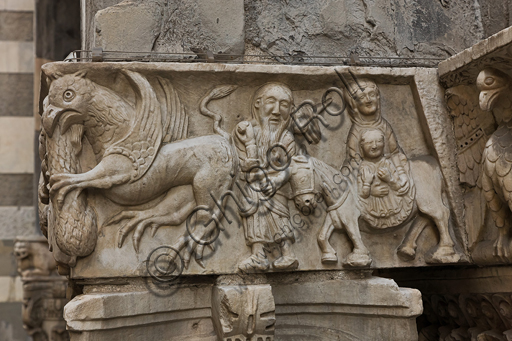 , Genoa, Duomo (St. Lawrence Cathedral), South side, the doorway of St. Gotthard (1155 - 1160), Prothyrum, right capital, dosseret: “The Flight into Egypt and Winged Griffin clutching a Lamb”, by Pisan - Lucchese workshop, “first master” and “first helper” of the doorway of St. Gotthard.