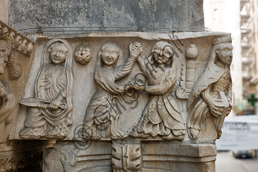 , Genoa, Duomo (St. Lawrence Cathedral), South side, the doorway of St. Gotthard (1155 - 1160), Prothyrum, right capital, dosseret: “Dalila and two dancing girls”, by Pisan - Lucchese workshop, “first master” and “first helper” of the doorway of St. Gotthard.