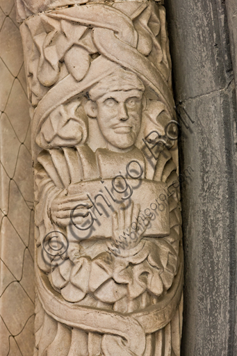 Genova, Duomo (Cattedrale di S. Lorenzo), lato sud, portale di San Gottardo (1155 - 1160), lunetta, fascia interna: “Profeta”, di “primo Maestro” e “Primo aiuto” del portale di S. Gottardo.