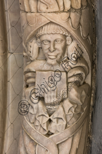 , Genoa, Duomo (St. Lawrence Cathedral), South side, the doorway of St. Gotthard (1155 - 1160), the lunette, internal fascia : “Prophet”, by “First Master” and “First Helper” of the doorway of St. Gotthard.