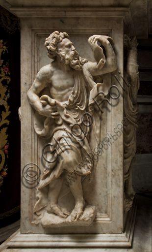 Genoa, Duomo (St. Lawrence Cathedral), Chapel of St. John the Baptist, canopy of the altar: pillar with the figure of a Prophet, marble sculpture by Guglielmo Della Porta, 1531-1537.