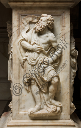 Genoa, Duomo (St. Lawrence Cathedral), Chapel of St. John the Baptist, canopy of the altar: pillar with the figure of a Prophet, marble sculpture by Guglielmo Della Porta, 1531-1537.