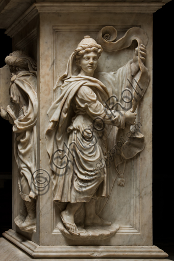 Genoa, Duomo (St. Lawrence Cathedral), Chapel of St. John the Baptist, canopy of the altar: pillar with the figure of a Prophet, marble sculpture by Guglielmo Della Porta, 1531-1537.