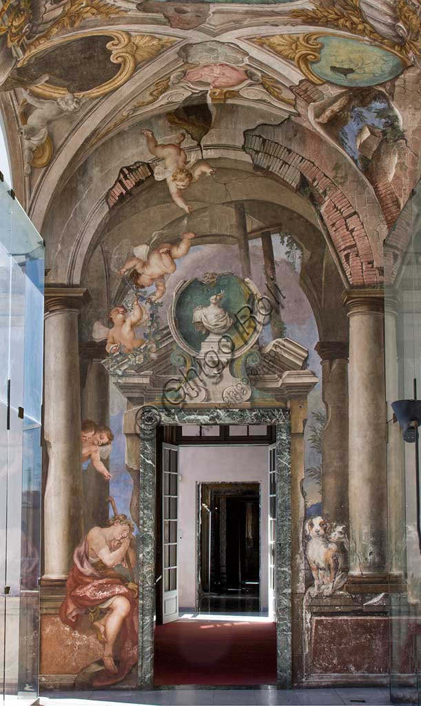 Genova, Palazzo Rosso (già Palazzo Rodolfo e Francesco Maria Brignole Sale): La Loggia delle rovine o di Diana. Affreschi di Paolo Gerolamo Piola e aiuti, che ambientano il mito di Diana/Selene (la Luna) ed Endimione nella finzione di un palazzo classico diroccato (1689).Patrimonio mondiale dell'Umanità UNESCO.