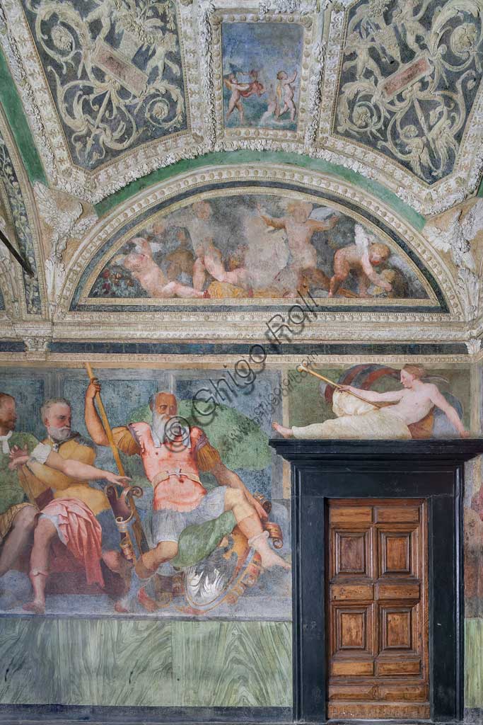 Genoa, Villa del Principe (Palazzo di Andrea Doria), the Loggia of the Heroes: Andrea Doria's ancestors . Frescoes by Perin del Vaga (Pietro Bonaccorsi), 1530 - 1533.