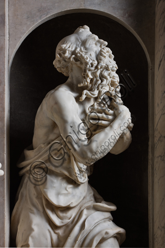 Genoa, Duomo (St. Lawrence Cathedral), inside, Cybo chapel (northern arm of the transept), Funerary Monument of Archbishop Giuliano Cybo: "St. Jerome", statue by Giangiacomo and Guglielmo Della Porta, and by Niccolò Da Corte (1533 - 1537). Detail.