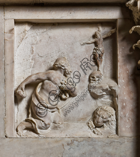 Genova, Duomo (Cattedrale di S. Lorenzo),  interno, cappella Cybo (braccio settentrionale del transetto), Monumento Funebre dell'Arcivescovo Giuliano Cybo: formelle con scene bibliche ("S. Girolamo nel deserto"), di Giangiacomo e Guglielmo Della Porta, e di Niccolò Da Corte (1533 - 1537).