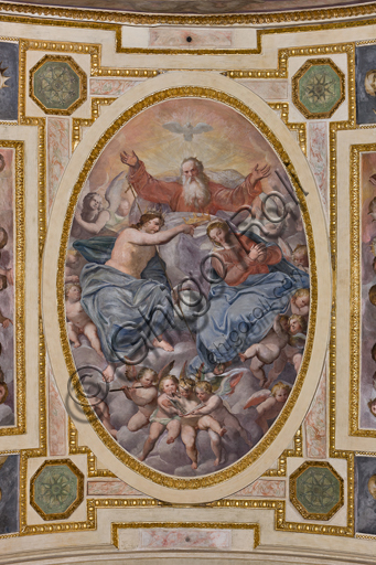 Genova, Duomo (Cattedrale di S. Lorenzo), interno, Cappella Lercari o del Santissimo Sacramento (abside settentrionale), volta: "Incoronazione della Vergine", affresco di Giovanni Battista Castello detto il Bergamasco, 1564-7. 