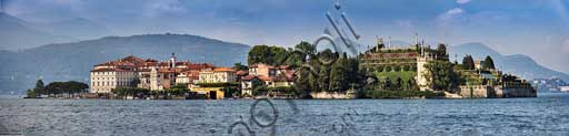   Isola Bella: the village, the Borromeo Palace and its park with the Italian garden.