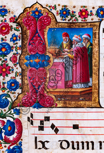 Libreria Piccolomini: corale cod. 10.L, cc. 114v con “Scena di sacrifico con agnello immolato su altare”, di  Girolamo da Cremona. Particolare.