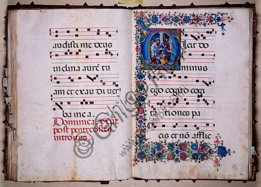 Libreria Piccolomini: corale cod. 25.10, cc. 61v-62r con la “Guarigione della emorroissa”, di Francesco Rosselli e Liberale da Verona  (1445 ca - 1527/9).