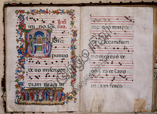 Piccolomini Library: choir book,  cod. 27.11, ff. 34v-35r with “Purification of the Virgin”, by  Sano di Pietro.