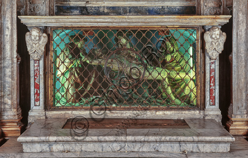 Libreria Piccolomini, prospetto marmoreo esterno della facciata: altare in marmo, di Alberto di Betto da Assisi.