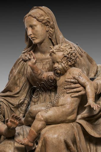  Modena, Civic Museum of Art: "Madonna with Infant Jesus and Infant St. John", known as "Madonna di Piazza", by Antonio Begarelli (1499 - 1565). Detail.