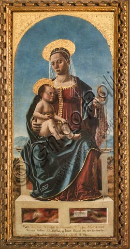 Modena, Galleria Estense: ""Madonna with Infant Jesus" , by Cristoforo da Lendinara.