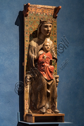 Maestro umbro: "Madonna in trono con il figlio", fine XIII secolo - inizio XIV secolo, legno policromo.