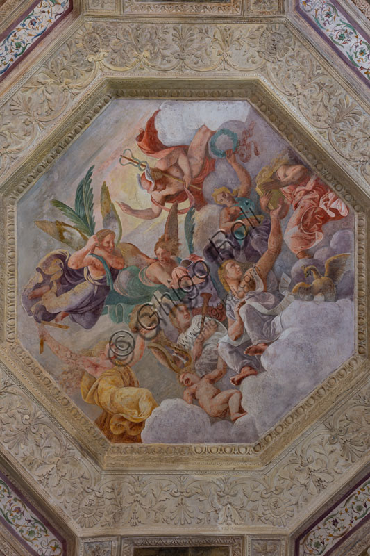 Mantova, Palazzo Te (residenza estiva dei Gonzaga),  appartamento del Giardino Segreto, camera di Attilio Regolo: affresco della volta con allegoria delle Virtù del Principe.