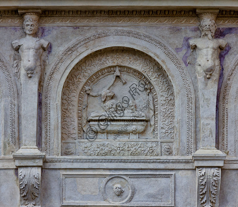 Mantua, Palazzo Te (Gonzaga's Summer residence), Loggia of the Secret Garden: the central recess on the façade over the lodge which is the funeral monument dedicated to a doge very dear to the Duke.