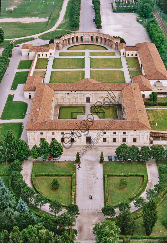  Mantua, Palazzo Te (Gonzaga's summer residence), aerial view from west.