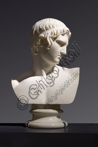 "mars the Peacemaker", 1808-09, by Bertel Thorvaldsen (1770 - 1844), Carrara marble.
