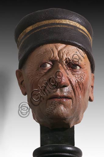  Modena, Galleria Estense: Head of Old Man, polychrome earthenware, height cm 26, by Guido Mazzoni (about 1450 - 1518).