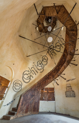 Modena, Ghirlandina Tower: the octagonal spiral staircase in the summit spire of the tower.