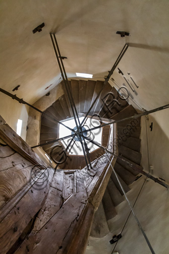 Modena, Ghirlandina Tower: the octagonal spiral staircase in the summit spire of the tower.