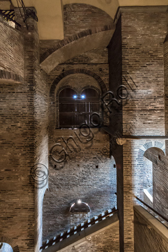 Modena, Ghirlandina Tower: view of the internal stairway.