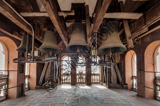 Modena, torre Ghirlandina:la cella campanaria.