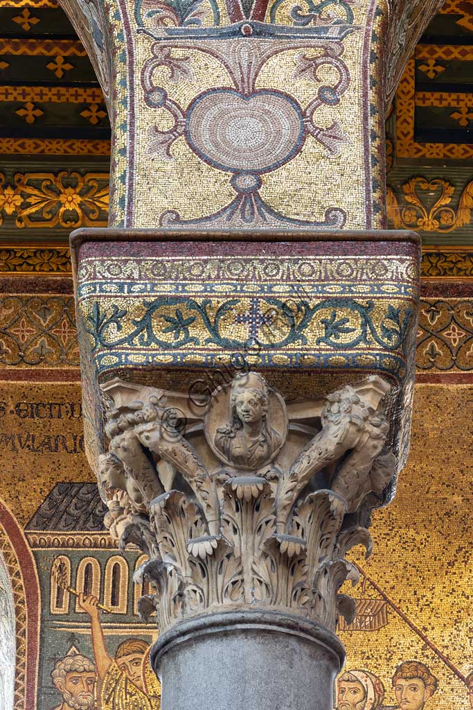  Monreale, Duomo: Corinthian capital, dating back to Roman age, between the Northern nave and the main one.