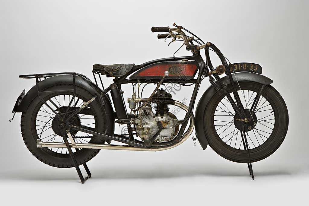 Ancient Motorbike Axa