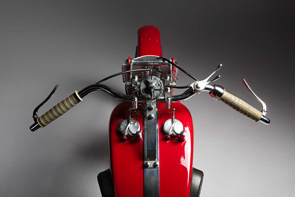 Ancient Motorbike Benelli 175 Bialbero Corsa