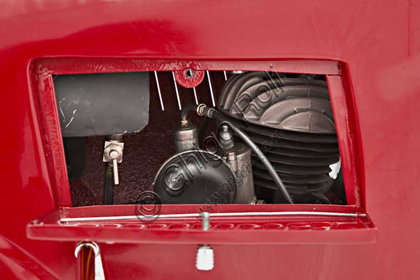 Vintage motorcycle “Fiat Scooter Prototipo”Brand: Fiatmodel: Scooter Prototipocountry: Italy - Turinyear: 1938condition: restoreddisplacement: 98engine: Sachs two-strokegearbox: two-speedMany automotive, aeronautical or armaments industries turned their attention to the motorcycle when, in the post-war period, with the collapse of military orders, their very survival depended on it.Fiat, on the other hand, soon sensed the great development potential of that new type of vehicle that was spreading very rapidly in America, the scooter (or motopattino as the autarchic dictate wanted), and in 1938, at a time of great vigor for the Italian economy, Count Giancarlo di Camerana, Fiat vice-president, commissioned Vittorio Calosso to design a scooter modeled after the American ones. However, we have no other news of its development. With the entry into the war the project was abandoned and never resumed. This prototype 