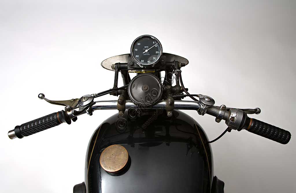 Ancient Motorbike Velocette GP MSS 500