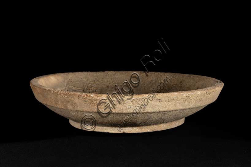 Museo Civico Archeologico di Bologna:  bacile. Inv. 18770.
