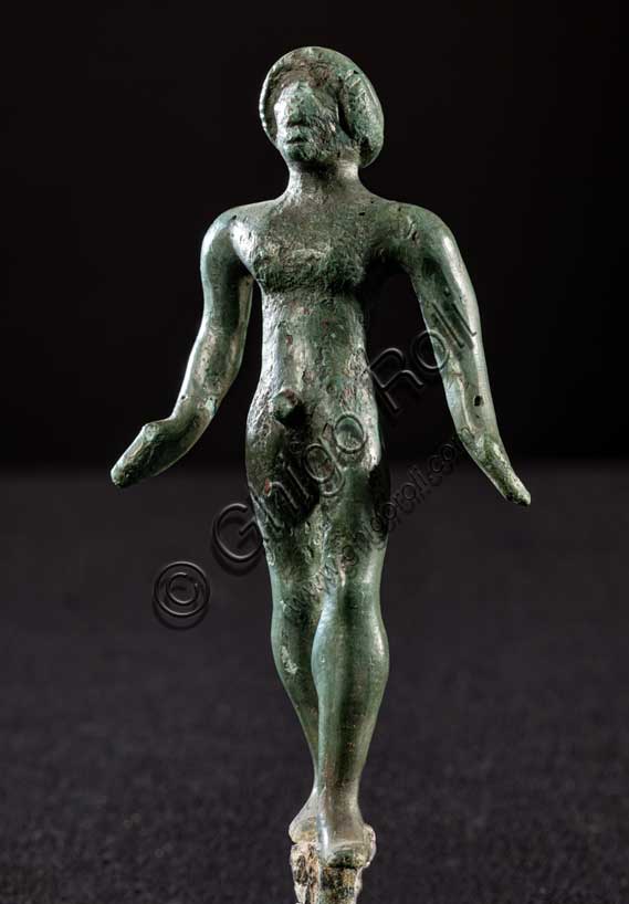 Museo Civico Archeologico di Bologna: bronzetto votivo maschile, da Monteacuto Ragazza (Grizzana Morandi).Inv. 