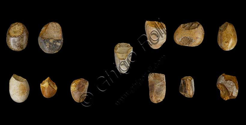 Museo Civico Archeologico di Bologna, sezione “Bologna e il suo territorio nella preistoria”: industrie su ciottolo, paleolitico superiore.