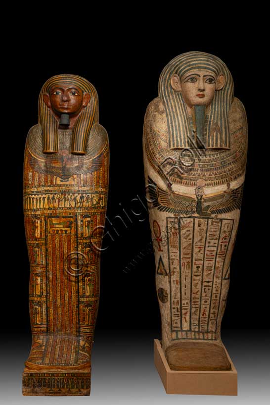 Museo Civico Archeologico di Bologna:Sarcofago antropoide di Mesiset e sarcofago antropoide di Unmontu.Inv. EG_1063, EG_1960