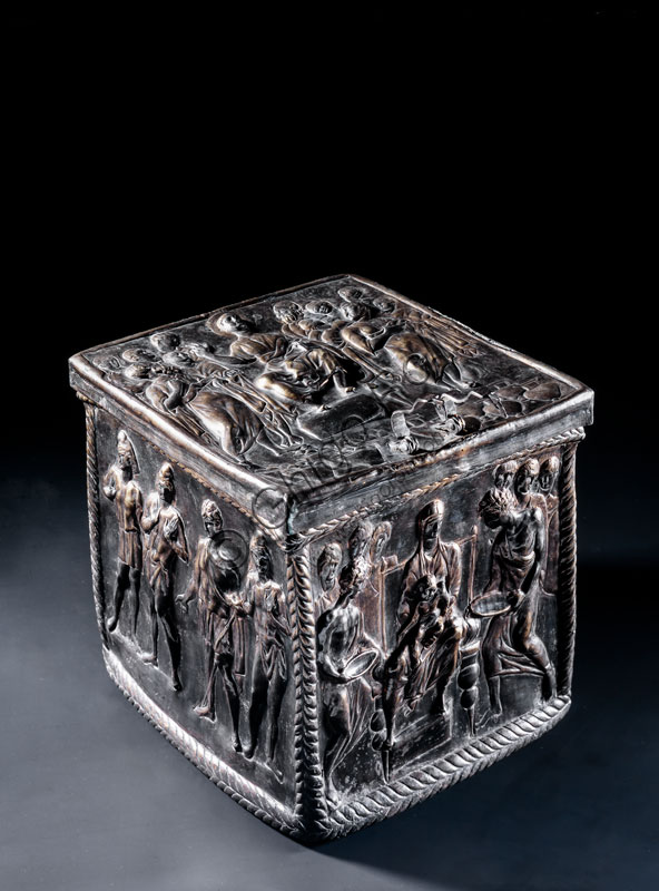  Museum of the Cathedral,Treasure of the Cathedral: silver reliquary of the IV century, sent by Pope Saint Damas to Ambrose with the relics of the Holy Martyrs and coming from the Basilica of Saint Nazaro Maggiore.