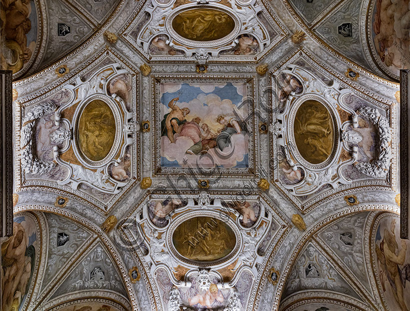 Museo di Palazzo Chiericati, Stanza del Concilio degli Dei: soffitto. Affreschi di Battista Zeloti. Al centro, “Zeus, Giunone, Nettuno e Cibele”, che rappresentano il fuoco, l’aria, l’acqua e la terra. Nei monocromi, episodi del mito di Io e nelle lunette, personificazioni dei fiumi Bacchiglione, Retrone e Astico. Gli stucchi sono di Bartolomeo Ridolfi. 