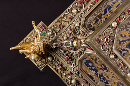   Genoa, Museum of the Treasury of the Cathedral of San Lorenzo: Cabinet of the ashes of St. John the Baptist. Florentine manufacture; XVI-XVII century; silver gilt, enamel, pearls, semi-precious stones. Detail.It was probably a jewelry box, that belonged to the Pinceti family who sold it to the Cathedral.