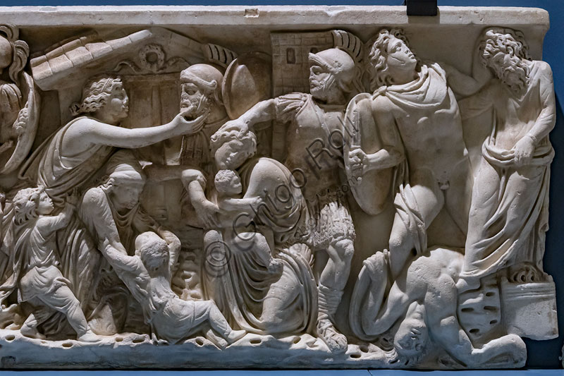 Palazzo Ducale, Appartamento di Troia:  sarcofago con scene dal sacco di Troia, marmo proconnesio, metà II secolo d.C. Particolare.