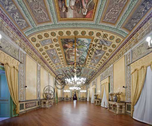 Palermo, The Royal Palace or Palazzo dei Normanni (Palace of the Normans), The Royal Apartment, The Yellow Room: view.