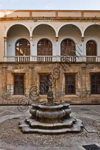 Palermo, The Royal Palace or Palazzo dei Normanni (Palace of the Normans), The Fountain Courtyard: view.