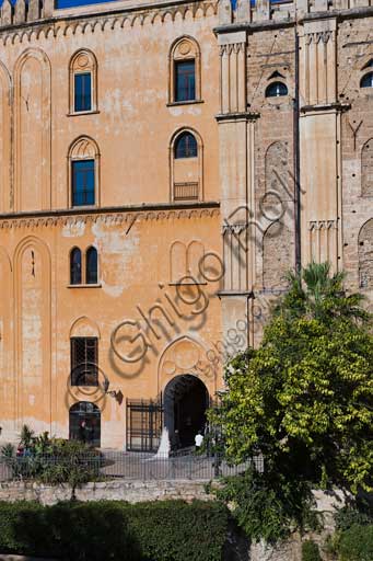 Palermo, The Royal Palace or Palazzo dei Normanni (Palace of the Normans), the South West side: wedding ath the entrance of the palace.